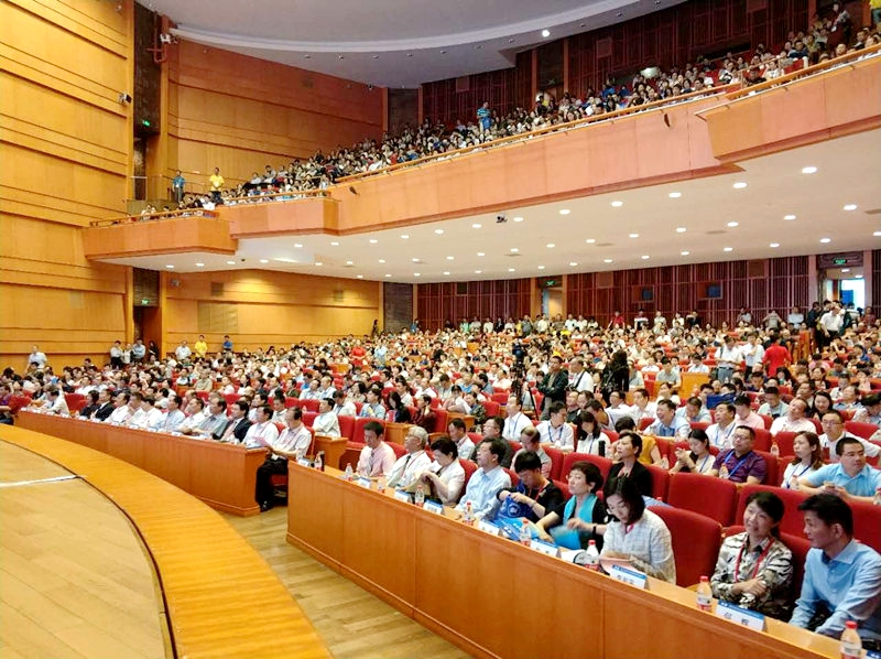 【会议资讯】热烈庆祝2017年中南六省（区）现代医院管理学术交流大会在湖北武汉成功召开